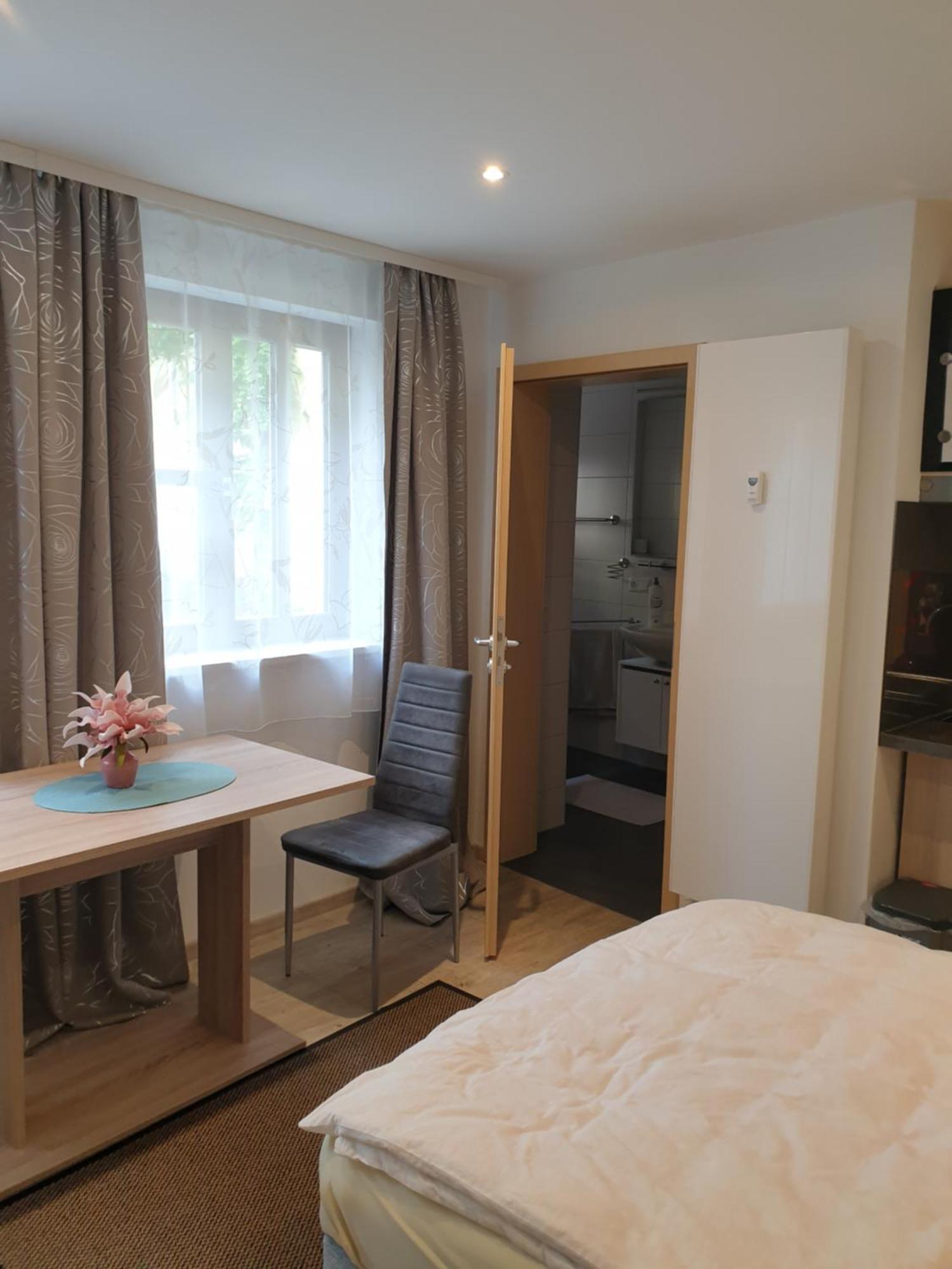 Hausner'S Hotel- Studio Apartments Altenstadt an der Waldnaab エクステリア 写真