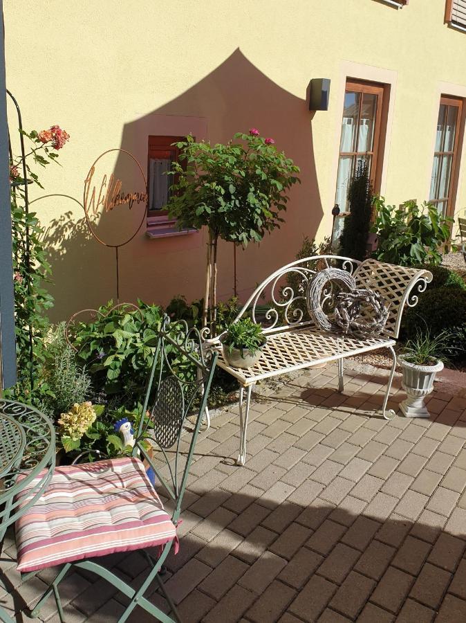 Hausner'S Hotel- Studio Apartments Altenstadt an der Waldnaab エクステリア 写真